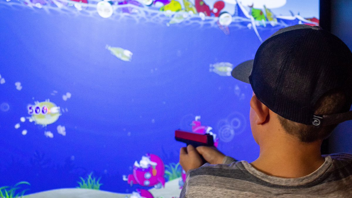 modernround's tweet photo. Kids off from school this week and looking for something to do with them??!  We have lots of kid friendly games that they are sure to have a blast with!
#modernround #peoriaaz #peoriaarizona #phoenixaz #phoenixarizona #thingstodoinphoenix #peoriaistheplace #eatdrinkrevelry https://t.co/A5qHEOQPV1