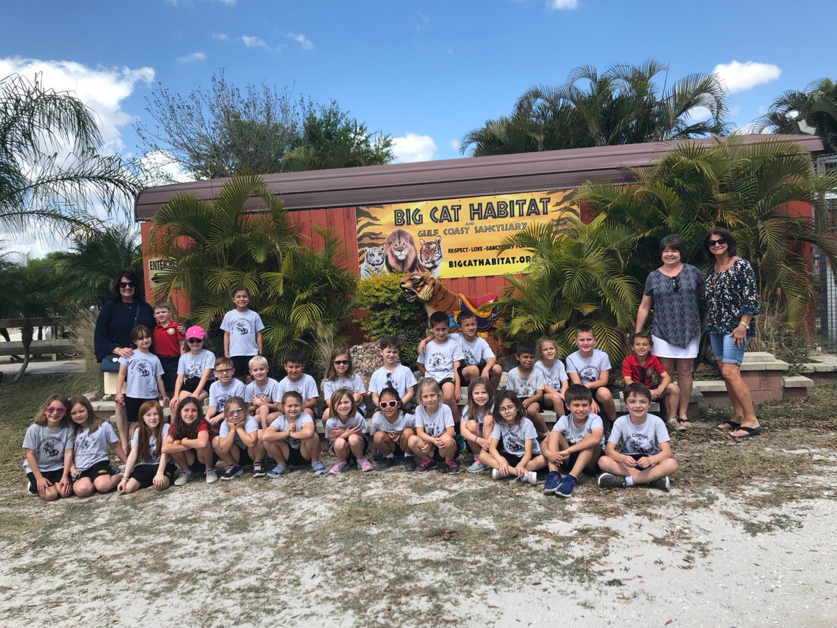 StMarthaCS's tweet photo. First Grade had a great day visiting & learning all about the animals at #BigCatHabitat #ExcellenceInKnowledge https://t.co/7h4sAmKQSz
