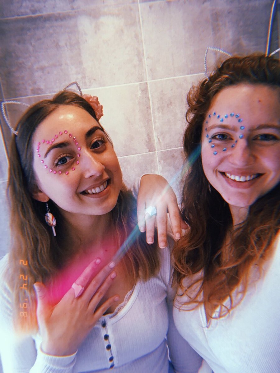 snakesswift13's tweet photo. Hi Taylor, this is my best friend Sarah and me. Hereβs our outfit for LOVER FEST BERLIN (and the outfits we have worn for reputation tour) π We designed everything ourselves and canβt wait to wear it in June! #LoverFestBerlin #LoverOutNow @taylorswift13 @taylornation13 https://t.co/8tNYAxfqxY