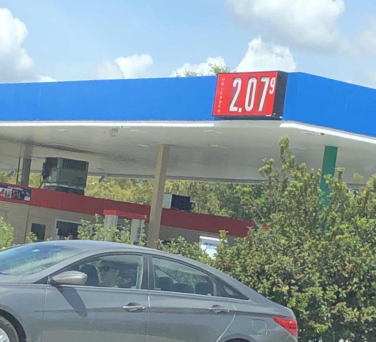 A day in the life of a realtor ! It’s been a while since we have seen these gas prices !!!! #cheapgas #petrol #yourealtordeborah #movingtoflorida #adayinthelifeofarealtor #florida #dcharronfloridahomes