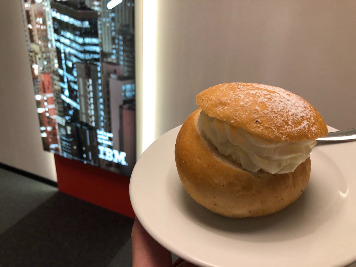 Barrington Edge tweet media