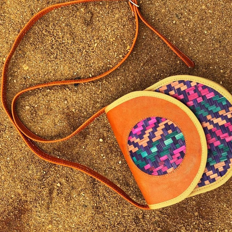 ConceptsEstera's tweet photo. Get an outstanding look with these colourful Thaumatococcus Daniellii mat cross bags 🥰🥰🥰🥰

 #mat
#matwork
#madeinnigeria
#handmade 
#matweaving 
#thaumatococcussdaniellii 
#thaumatococcusdanielliimat 
#crossbag
#saddlebag https://t.co/tYAujmENLJ