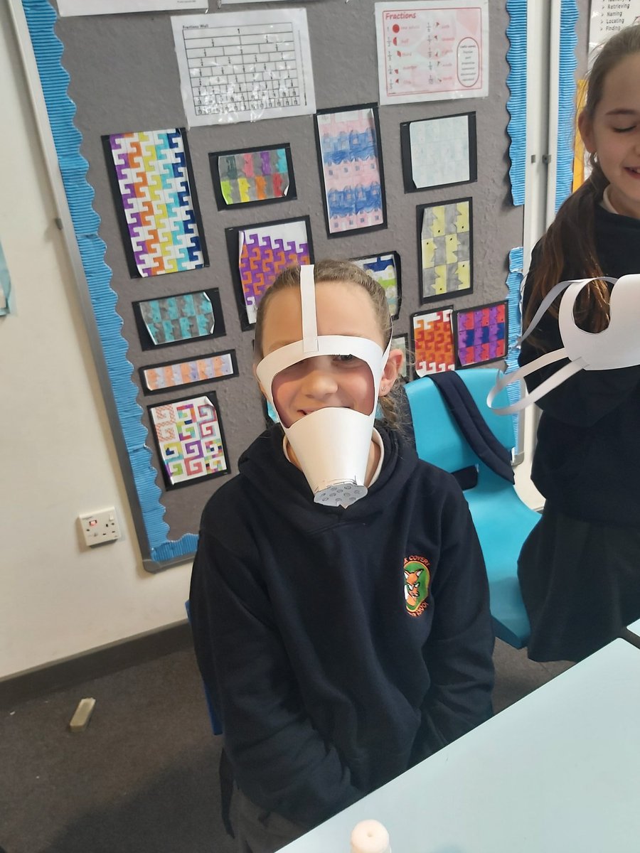 FoxCovertPS's tweet image. There was a 20 minute gas mask challenge in #p7fcps today. It was trickier than constructing flat packed furniture but some were successful!