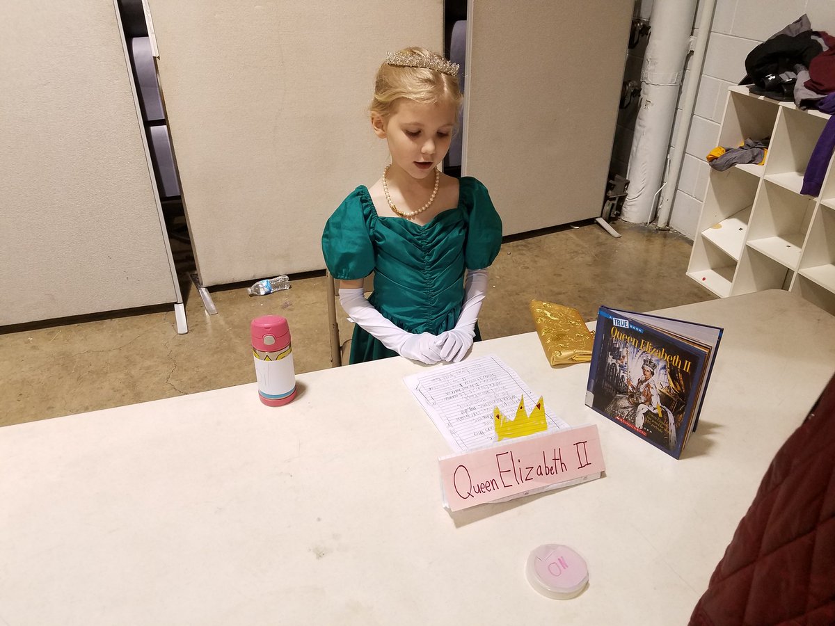 OLLIndy's tweet photo. Our 3rd graders displayed "wax museum" presentations today! https://t.co/fOYJuPVvzz