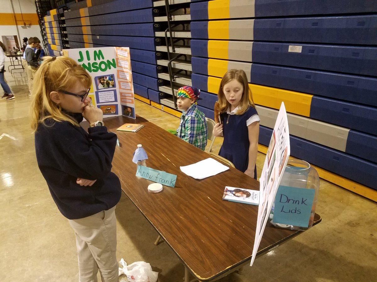 OLLIndy's tweet photo. More from our 3rd grade wax museum! https://t.co/Xqox5zCwzS