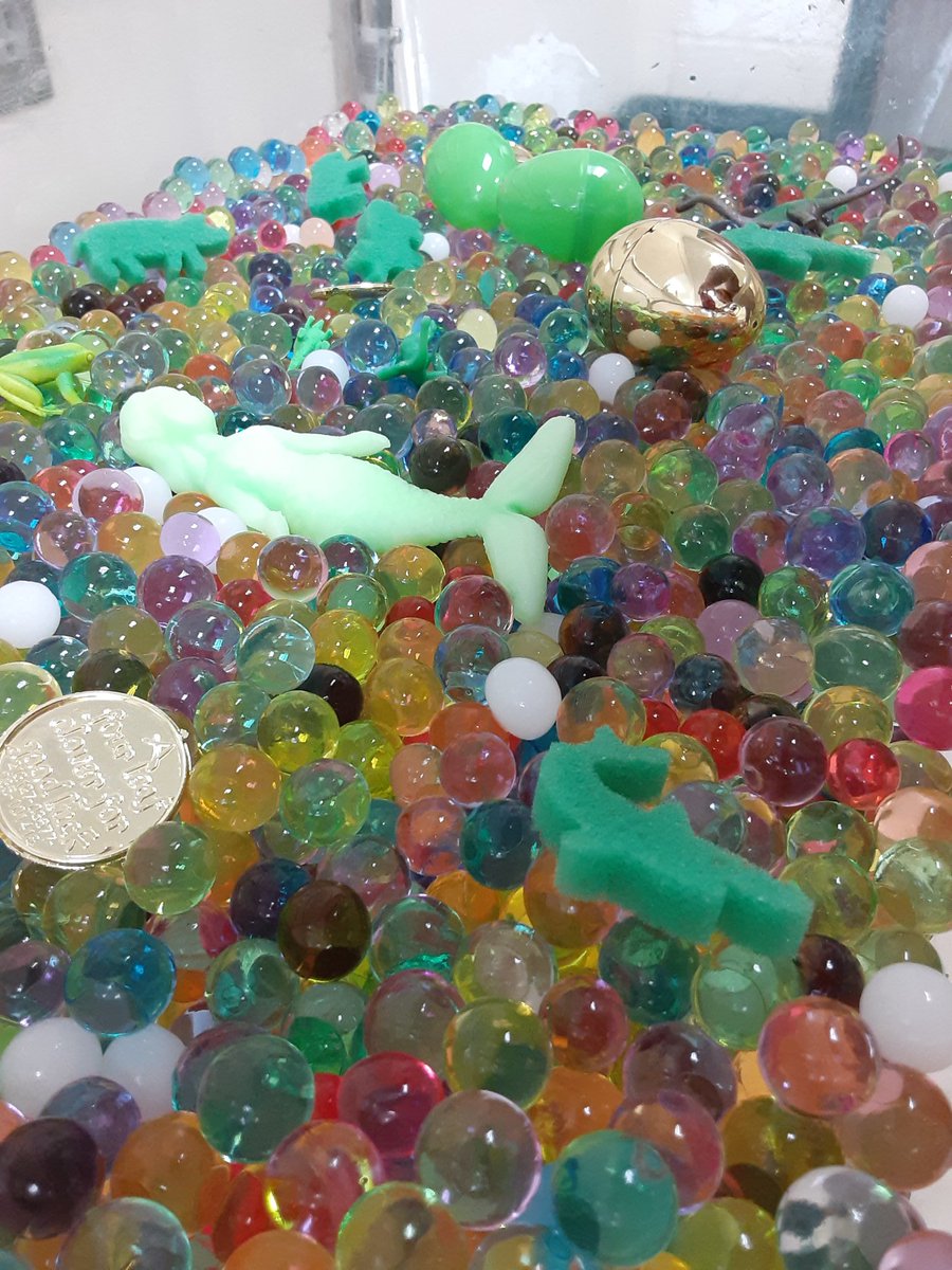 KristiGeno_OT's tweet photo. Orbeez and marbels make for a pretty exciting seek and find sensory experience! #SensoryFUN #baisdOT #baisdchampion https://t.co/u7oGHjEs0A