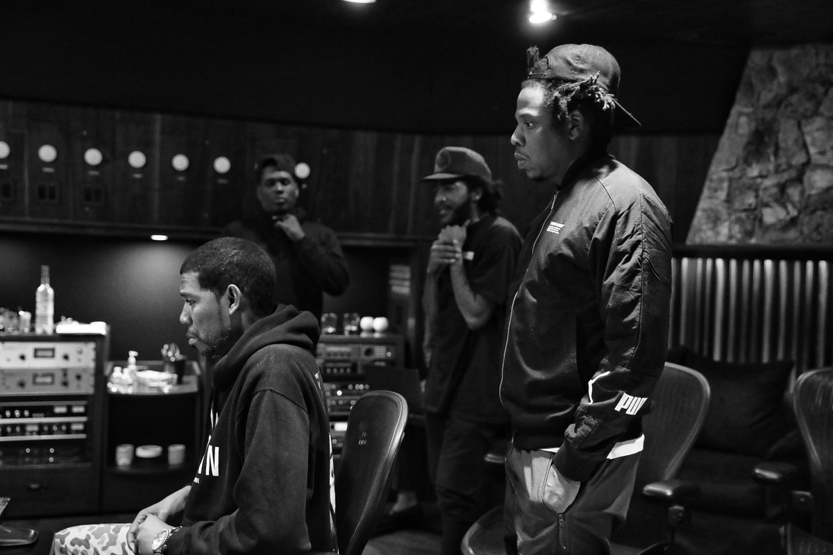 SupremeStreet's tweet photo. God Body. @JayElectronica 

#AWrittenTestimony #Guru #HOV https://t.co/mtClfZw9MA