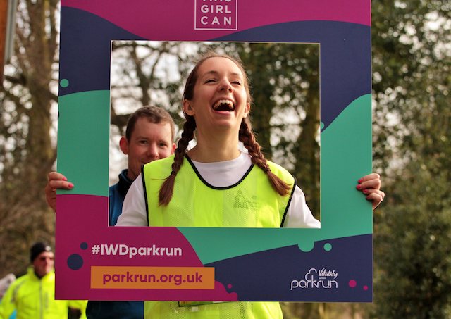 parkrunUK's tweet photo. Let's just say #IWDparkrun was a HUGE global success! 💥

🏁 More than 150,000 women &amp; girls completed a parkrun worldwide

✋🏽 The highest number of female volunteers EVER!

📣 In England, 70% of Run Directors were female

Find out more
👉🏽https://t.co/aArPNlyS4T

🌳 #loveparkrun https://t.co/mwQlK95d1Q