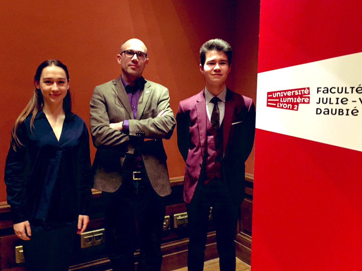 de_daubie's tweet photo. 👏Bravo aux 5 https://t.co/UTOr6UwRQq pour leur participation au concours d’éloquence et plus particulièrement à nos deux https://t.co/2UGOOSTW77 Léa Bussard et Pierre Chenoune ! @fetedudroit @Mankpadere https://t.co/P35EATEZEG