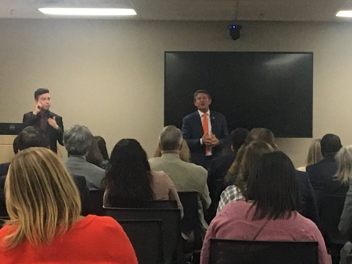FLRINTN's tweet photo. University of Tennessee Board of Trustees Town Hall presentation for Interim President Randy Boyd. https://t.co/JvLJGuAj0I