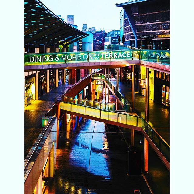 pceimages's tweet photo. The sky outside is wet and grey, so begins another weary day........
.
.
.
.
.
.
.
. .
.
.
 #Outside #lensculture #streetview #moodygrams #thelensbible #gramslayers #visualsoflife #illshooters #thecreatorclass #way2ill #citykillerz #liverpool #shoot2kill… https://t.co/by8e9UIkl7 https://t.co/aEiRlAIPDW