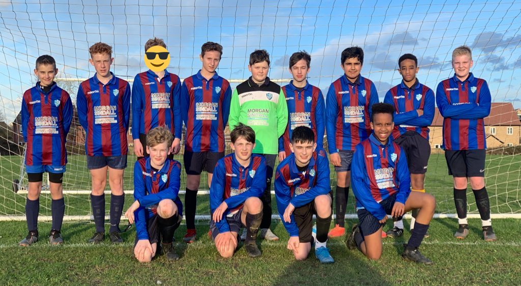 EtonburyPE's tweet photo. A valiant effort from the @EtonburyAcademy Year 9 boys against a strong @SUS_PE1 . Some good individual performances from the boys with goals from: 
Taylon ⚽️🔥
💙🏆MOM = Jaydan 🏆💙
#TeamETA #EtaWay #ThatLightingThough #Football https://t.co/1aLKfoxMPB