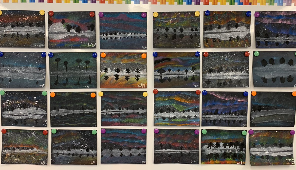 ClassroomJewel's tweet photo. Exploring different textures and techniques with our Northern Lights artwork today in 4 R/M. The students did an amazing job! @ParkWestHRSB #toothbrushart #somuchcreativity #happystudents #proudteacher https://t.co/WTUWqEOlC5