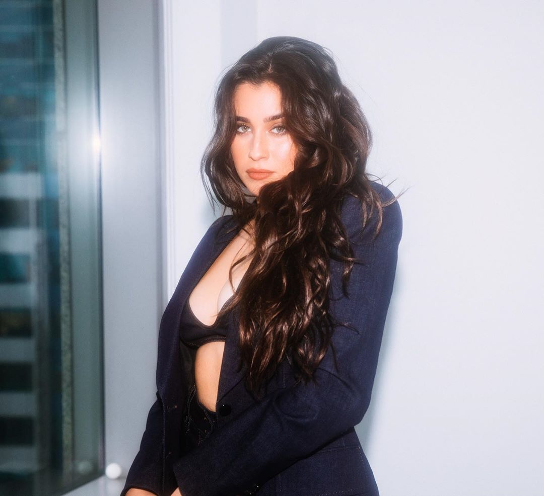 LMJNewsPL's tweet photo. Nowe zdjęcia Lauren 📸 https://t.co/UBchGzTHsc