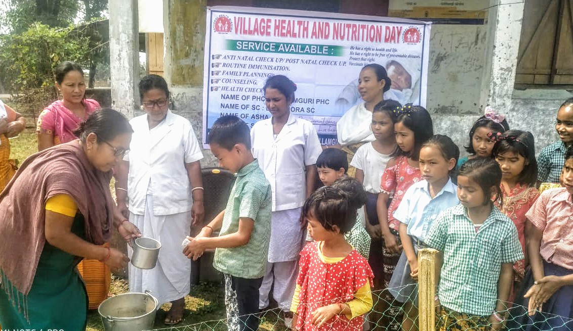 ChirangSbp's tweet photo. #VHSNDs were organised by AAAs along with discussions on proper hygiene at community level across #Chirang #Assam during #PoshanPakhwada2020.

#POSHANAbhiyaan
@PoshanAssam @POSHAN_Official @MinistryWCD @tini_tatatrusts @SPreraks @SPreraksNE https://t.co/Raoias66Ua