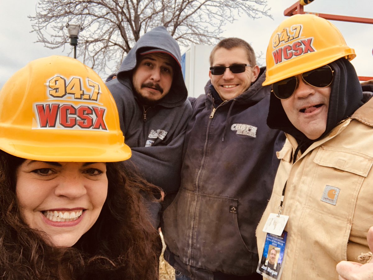 wcsx's tweet photo. #artvan to #zebras #CityoftheWeek in #Canton! Check out our pics! https://t.co/MChvuvsF0i https://t.co/O5WbKNPuwU