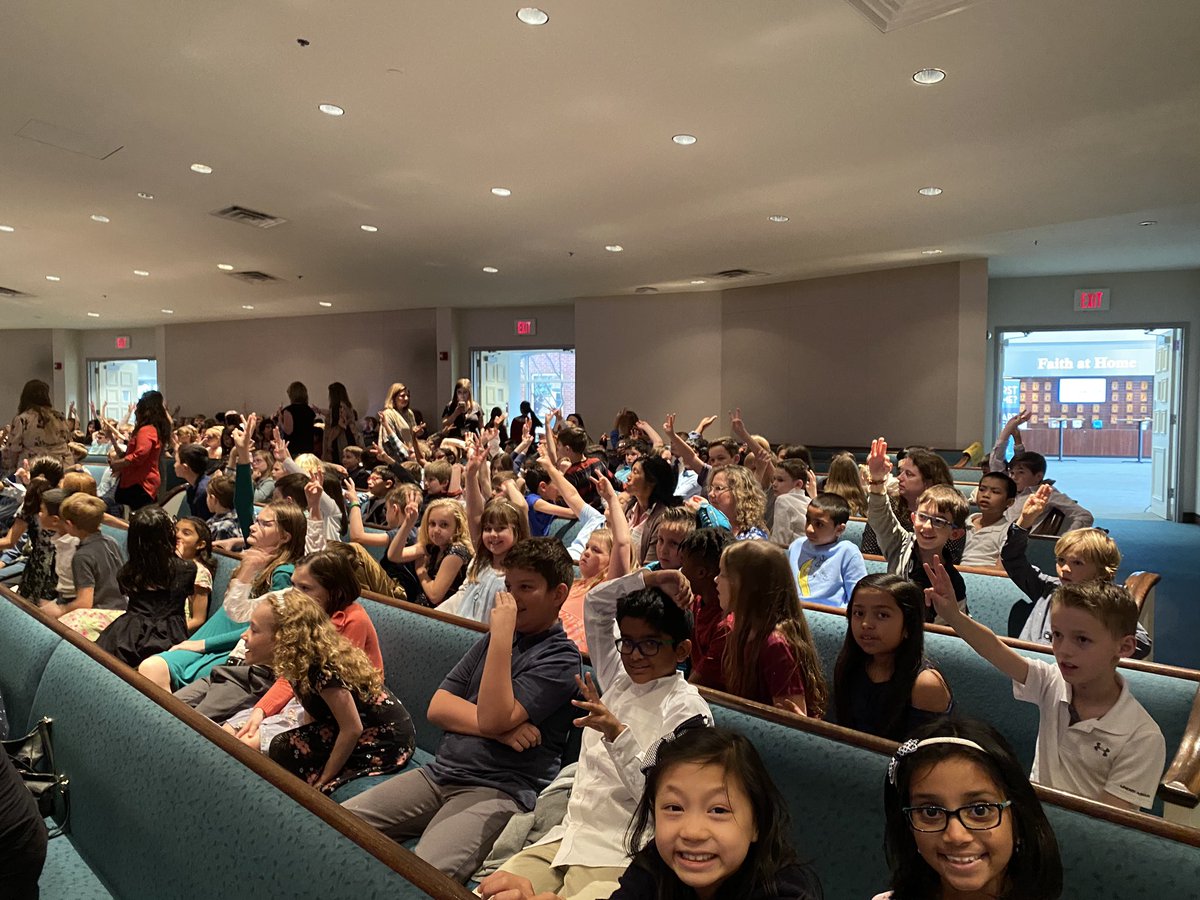 DonaldMusicRoom's tweet photo. Thank you @lake_symphony for another amazing concert! The 3rd graders of @Donald_ES enjoyed it very much! And a huge thanks to @FineArtsLISD for funding this opportunity! #elementarymusic @LISDElemMusic @LewisvilleISD https://t.co/I2ZtyTvY4V