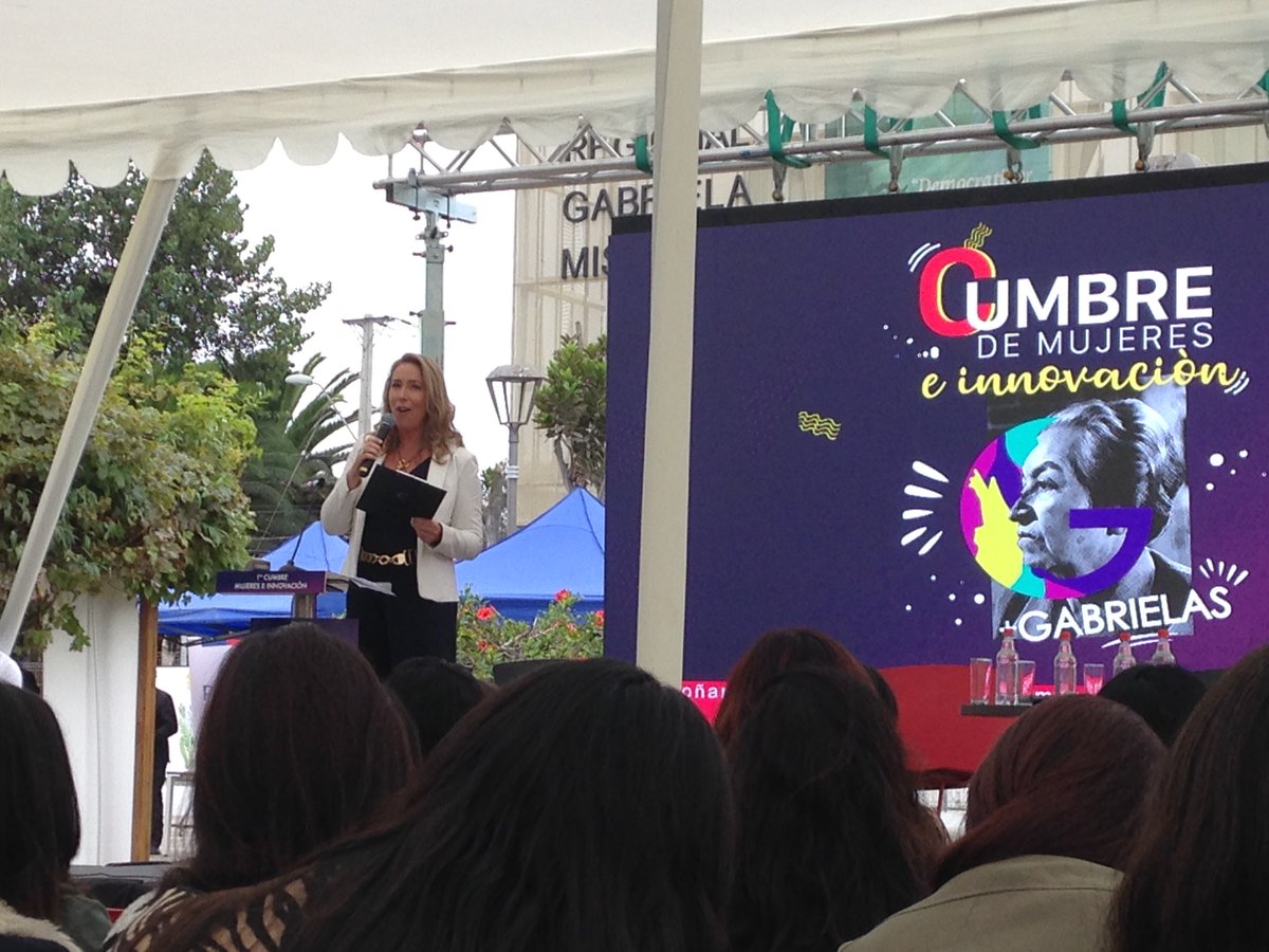 UnChincolito's tweet photo. Cumbre de mujeres e innovación 
+Gabrielas
durante todo el día de hoy actividades en la Biblioteca Regional Gabriela Mistral @BiblioGMistral 
#somos+gabrielas https://t.co/ObqEYAt93g