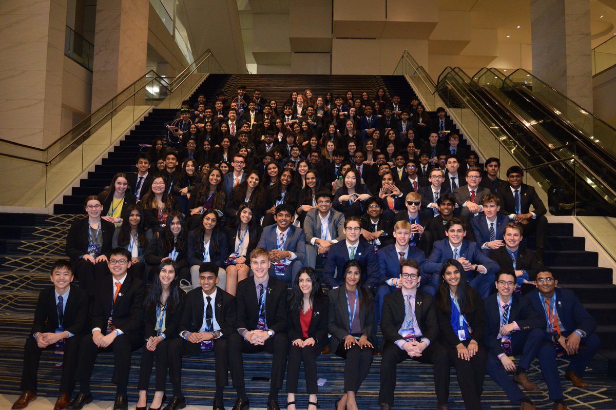 Novi DECA tweet media