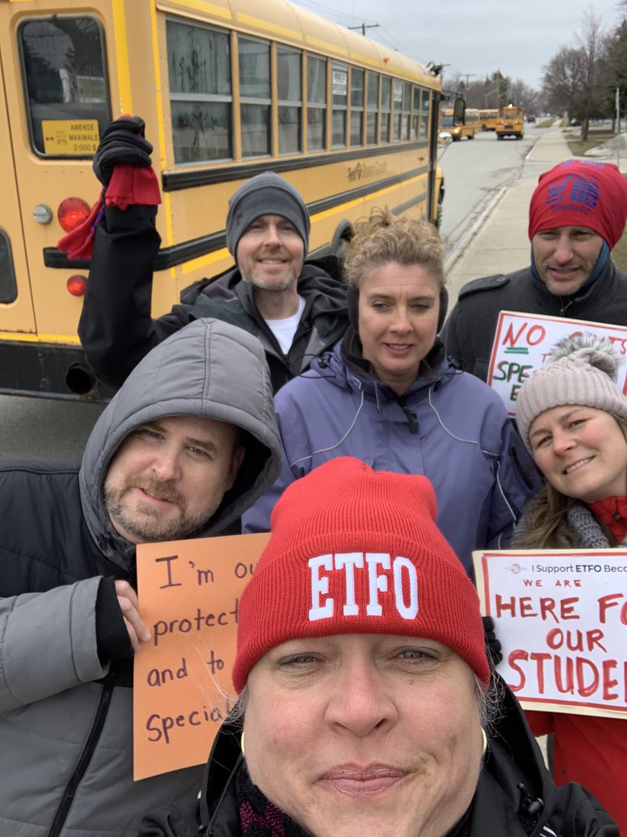 We were cold on the GDCI picket line this week BUT we are committed to this cause! #ametfo. #nocutstoeducation @fordnation
