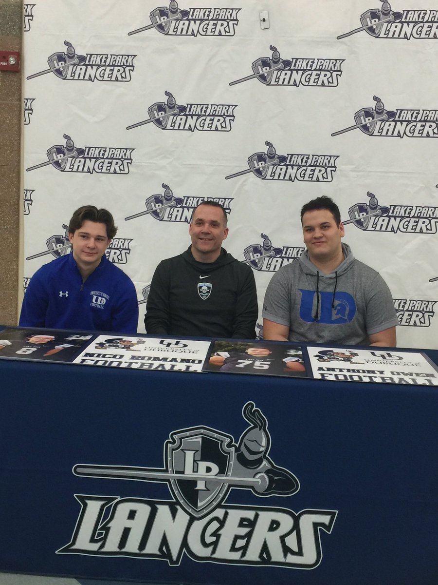 What a great morning!  I got to celebrate a big victory w/ <a href="/LPBoysBBall/">LP Boys Basketball</a> &amp; college commitment for @Nico_romano24 &amp; <a href="/antowen12/">Anthony Owen</a> to <a href="/DubuqueFootball/">Spartan Football</a>!