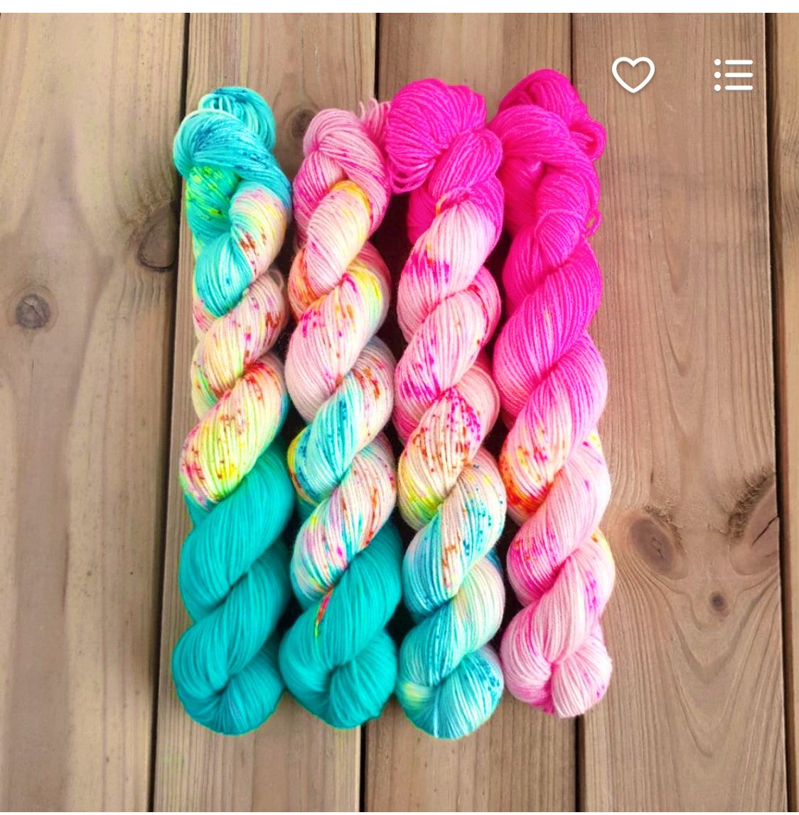 COSMOARTY_'s tweet photo. #wool #Dream #knitting #london #production #computersleeve for new capsule collection 2020 🤩🥳🧐♻️🧸💎🧶🧵⏳⌛️⏳ https://t.co/FxqXpE6PNu
