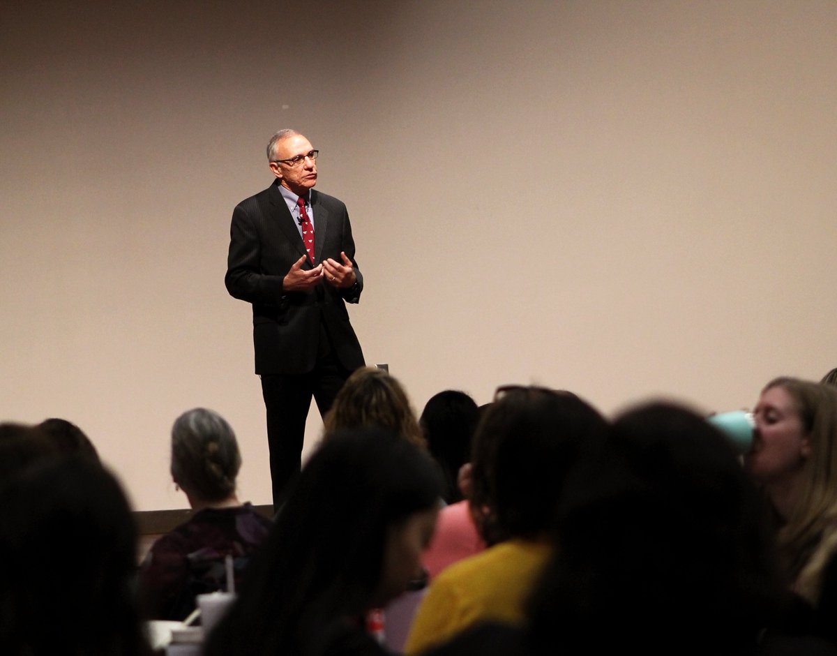 StrategicVT's tweet photo. At today's James D. McComas Staff Leadership Seminar, @VT_Provost and @VTPinkney shared with our #VirginiaTech staff how through working together, we will achieve our Beyond Boundaries vision through the university's continuous strategic plan ๐ค๐ซ #VTBeyond https://t.co/SWZIVno7J1