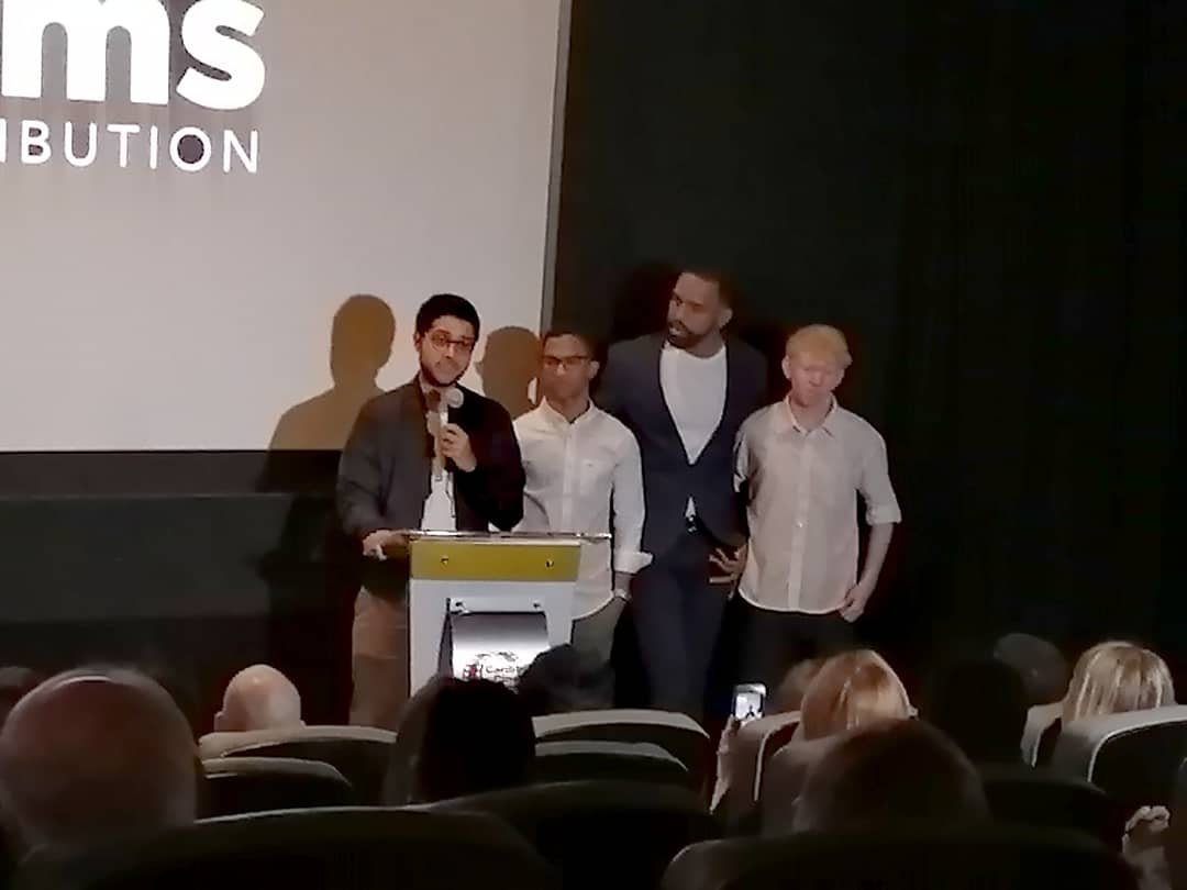 Hjalm25's tweet photo. Premier de #Malpaso de #HéctorValdez, historia de sueños, fronteras y marginalidad puestas en blanco sobre negro, producida por #BouGroup. Gracias @caribbeancine @ARPRAGENCY por la invitación. @vicentsant @landoreyes @ELIASYANEZMARIN #YulissaIsaac #Frontera #Albinos https://t.co/vQrq1SGckL
