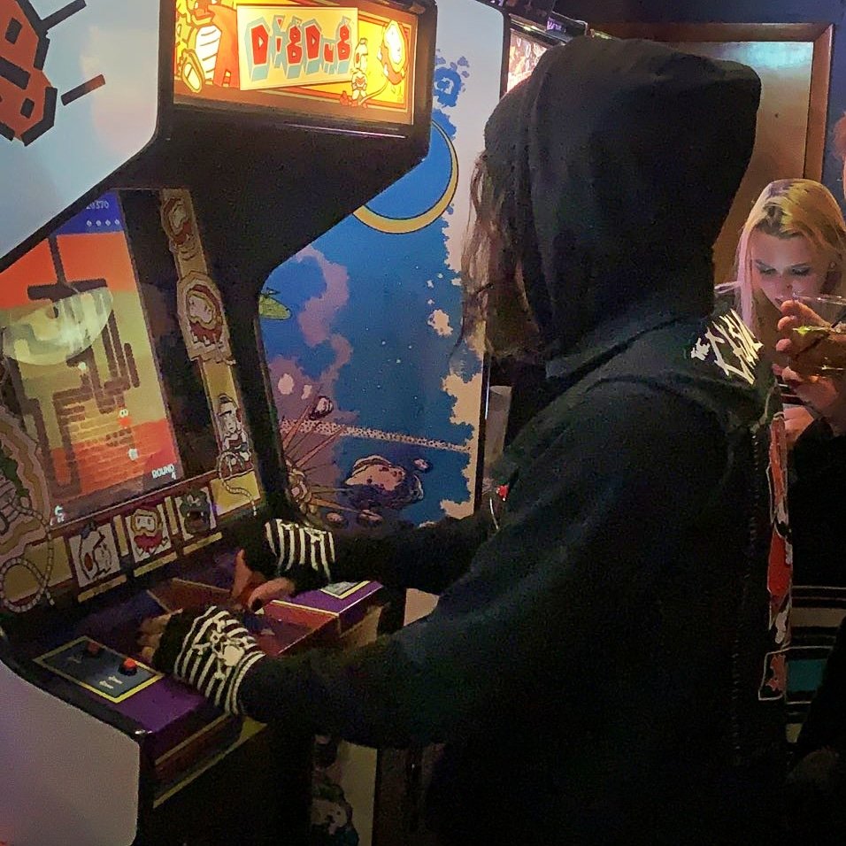 So a punk walks in to an arcade...

#Game #Arcade #PunkForever #StayPunk #PunkLife #PunksLife #Punk #PunkRock #PunkRockBoy #PunkBoy #PunkBoys #Punks #Punx #UpThePunx #UpThePunks #ArcadeGames #Games #Rocker #Pixels #PixelsArcade #Gamer #DigDug #Punkers #ArcadeGame #Punker #Namco