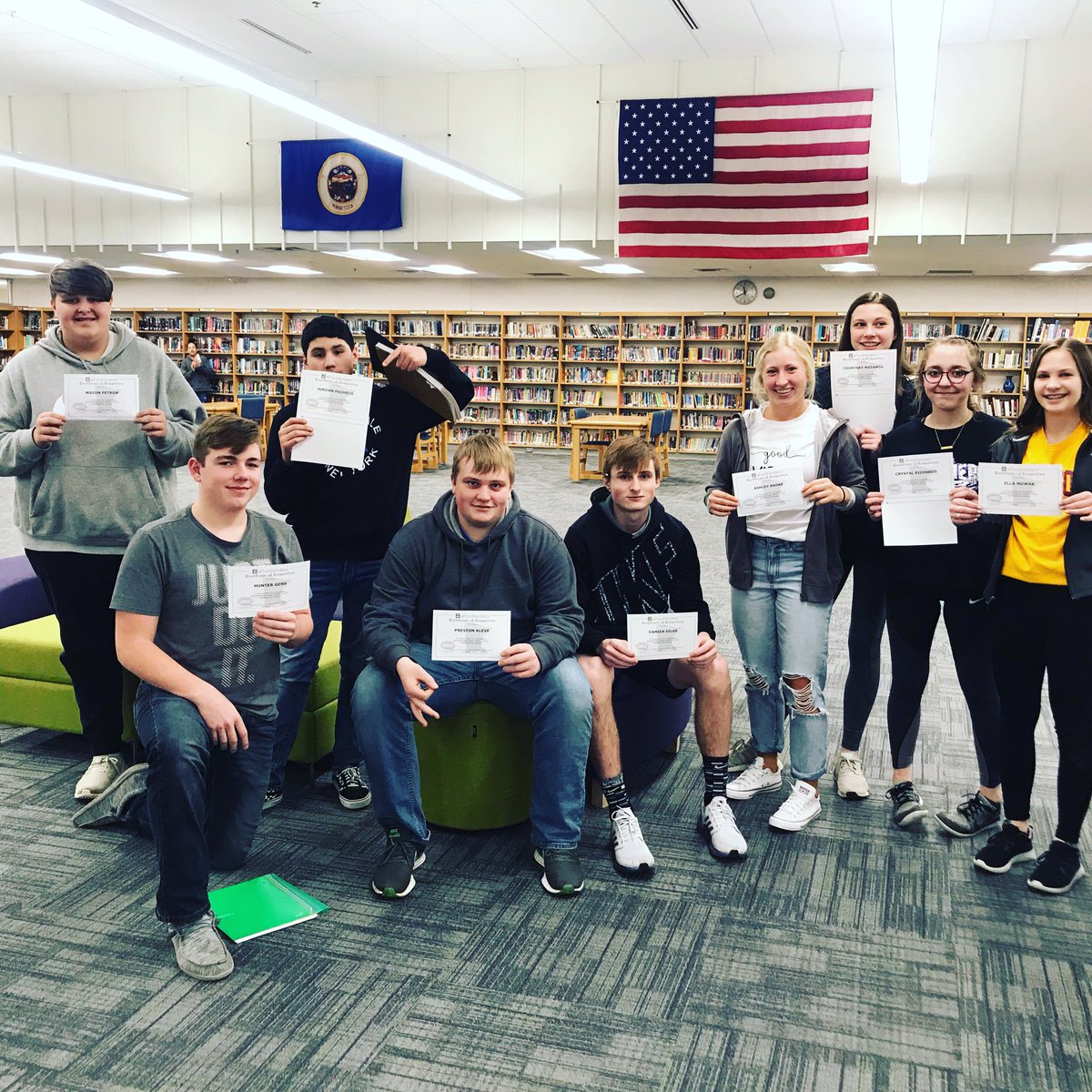 KDaneFACS's tweet photo. Creative Foods students are now certified Food Handlers! Off to the kitchens we go ๐ฉ๐ผโ๐ณ #safety #sanitation #certified #FCS #CTE #SayYesToFCS #KitchenSafety #CreativeFoods #GSLcultureofsuccess #FoodHandler #kitchen https://t.co/0hkO0X1AGr