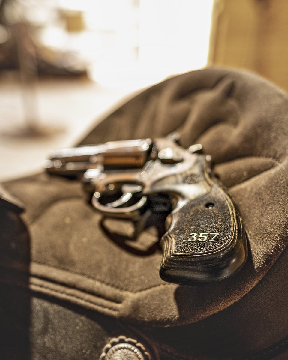 Smith_WessonInc's tweet photo. What is your go to Magnum caliber? We are rockin' the Smith & Wesson® Model 686 PLUS with a 3" barrel 357 Magnum right now.
#SmithandWesson #Model686PLUS #357Magnum https://t.co/9WGt0pwfgf