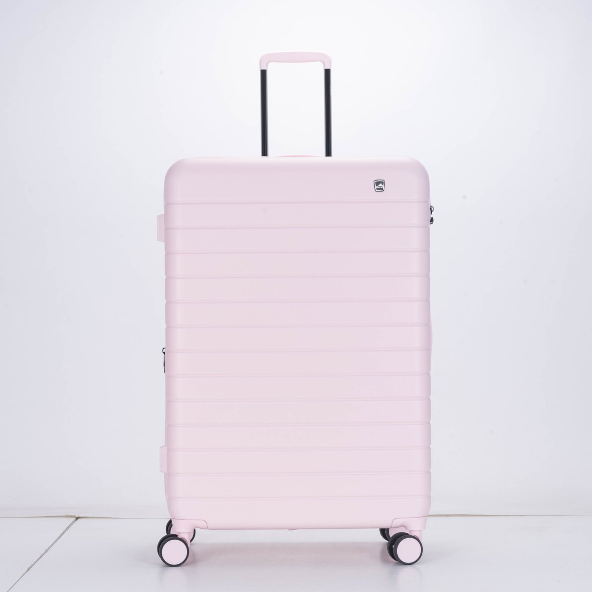 Bombshell_OC's tweet photo. Thanks to our luggage collection, you can take #BombshellPink with you all around the world! 🌍 

Available in three sizes, we've got a pretty-in-pink option for every traveler 💕 

#travelingwomen #travel #wanderlust #travelfuelsmysoul  #wanderer #adventureseeker https://t.co/AcELY97RYG