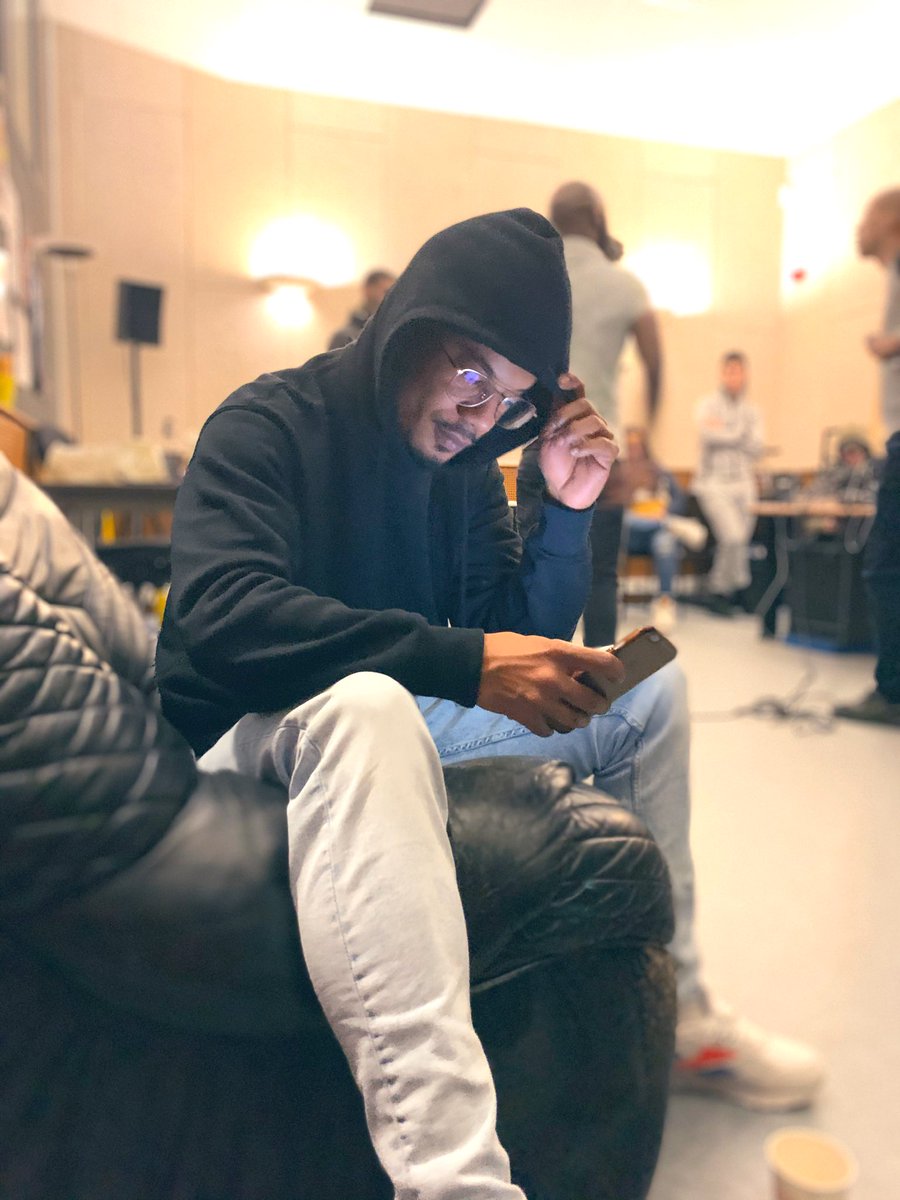 fellolafghan's tweet image. Des faux abonnés, des faux amis... 🤳🏾
#ApacheLife