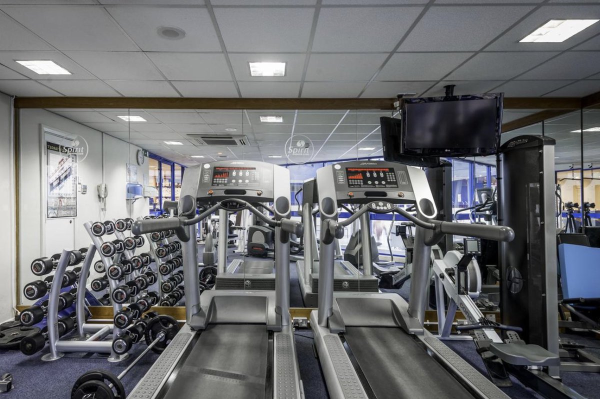 Want to workout this week? Our on site, Spirit Club gym has state of the art equipment! 😄💪