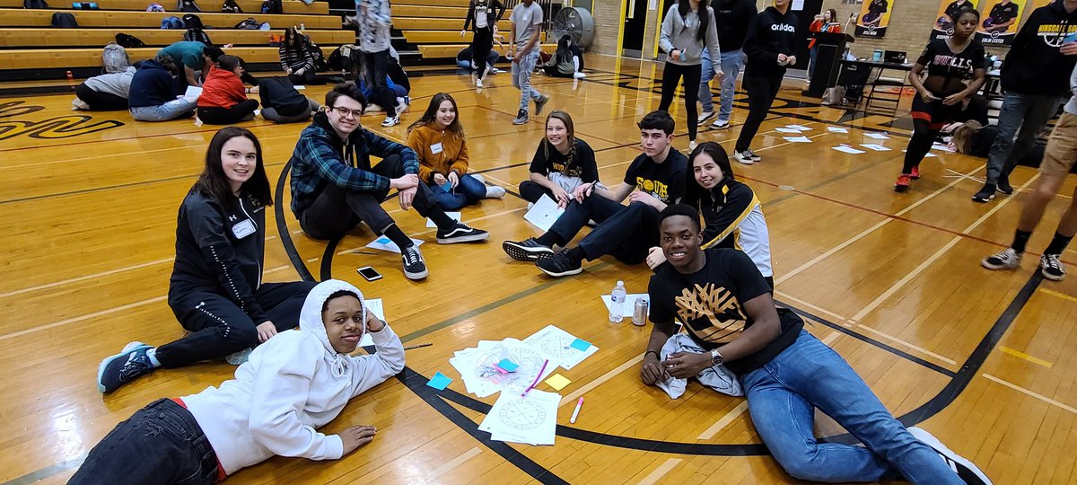 HSHS_Activities's tweet image. @MNMSorg's Kim Alli is here for our Changemaker Day! We are in Day 2 of the My Name, My Story Changemaker Workshop. 170 Ss are leading, participating, &amp;amp;  engaged in sharing their stories, practicing empathy, &amp;amp; learning how to create change together! @HinsdaleSouthHS @HinsdaleD86