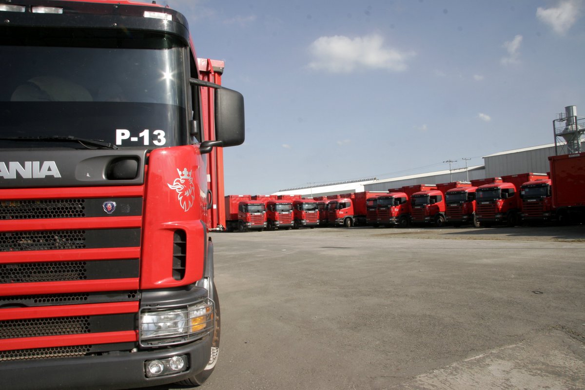 InversionesCass's tweet image. Buenas tardes #Venezuela traslado de #carga a cualquier parte del #país, realice su solicitud, que nosotros nos encargamos de toda la #logística #11Mar 

#responsabiliada #puntualidad #seguridad 🚛🚚🚚🚛