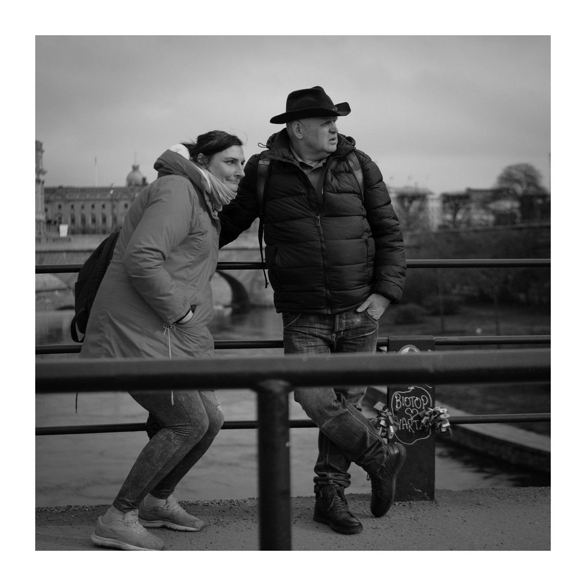 wardhoff's tweet photo. Where’s the party at.
#streetphotography #fujifilm #35f2 https://t.co/ZnxbG0oGlt