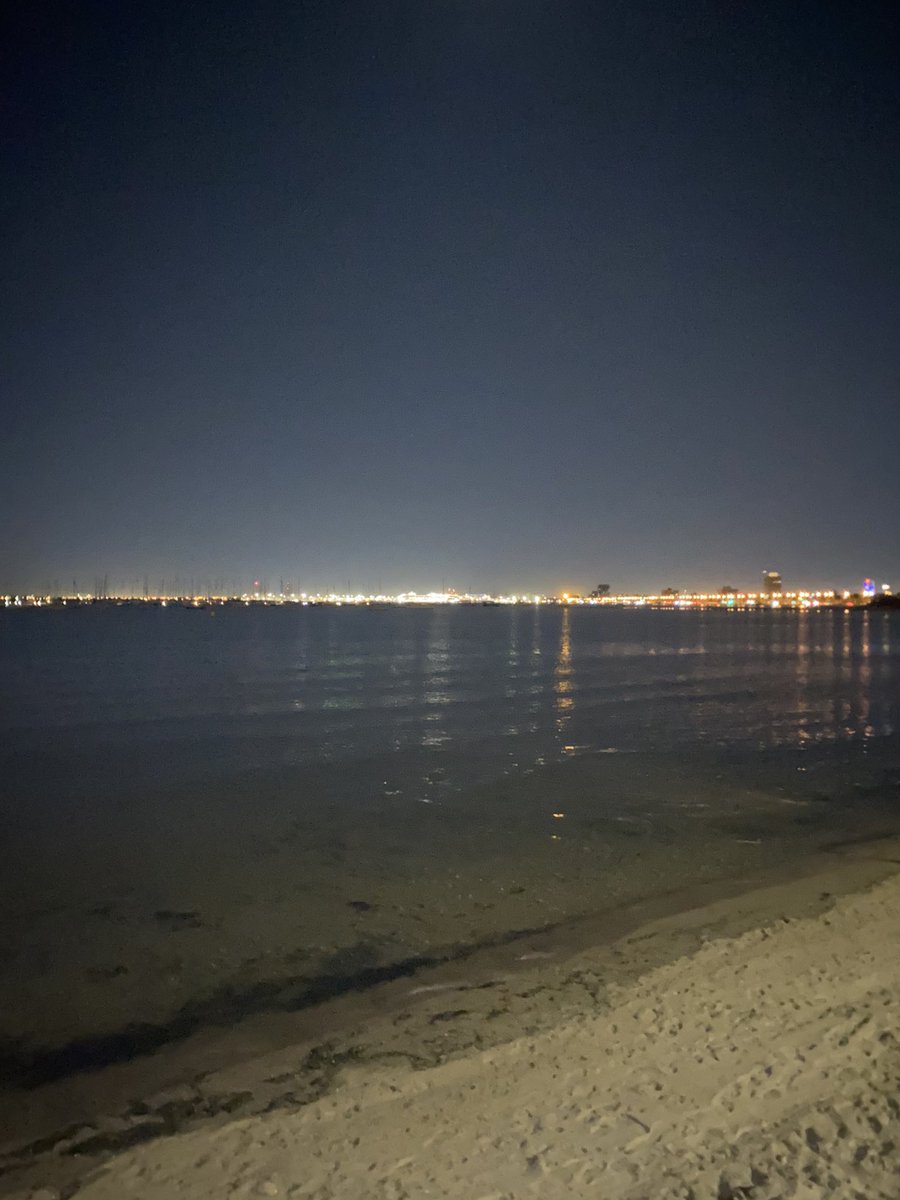 vishnukvs's tweet photo. Early morning beach run done. https://t.co/YyqUkVNXiU