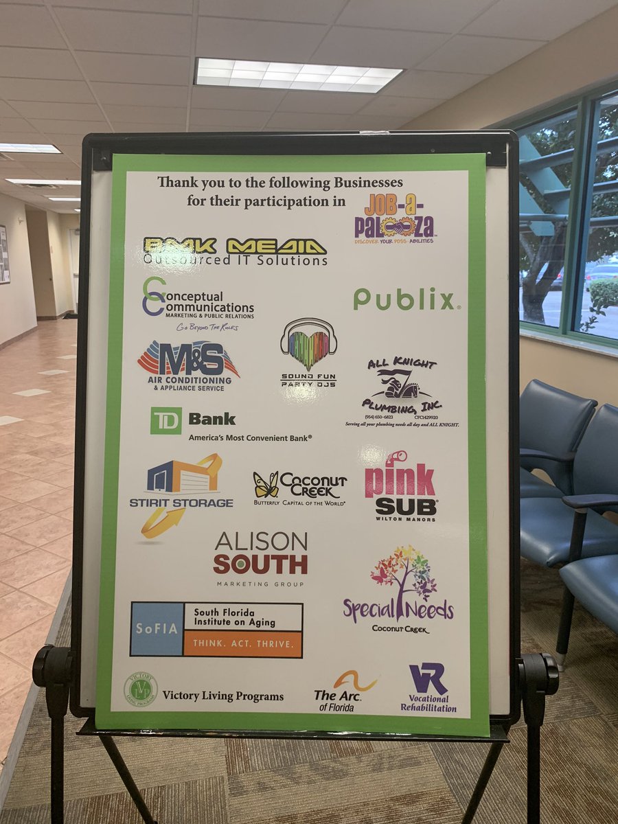TiffanyCarrasc6's tweet photo. Our cougars are ready for Job Palooza @CoconutCreekGov community center! @CreekMagnet @monfortekm @AGomez0808 #becreek #cougarpride https://t.co/zIipM40xEo