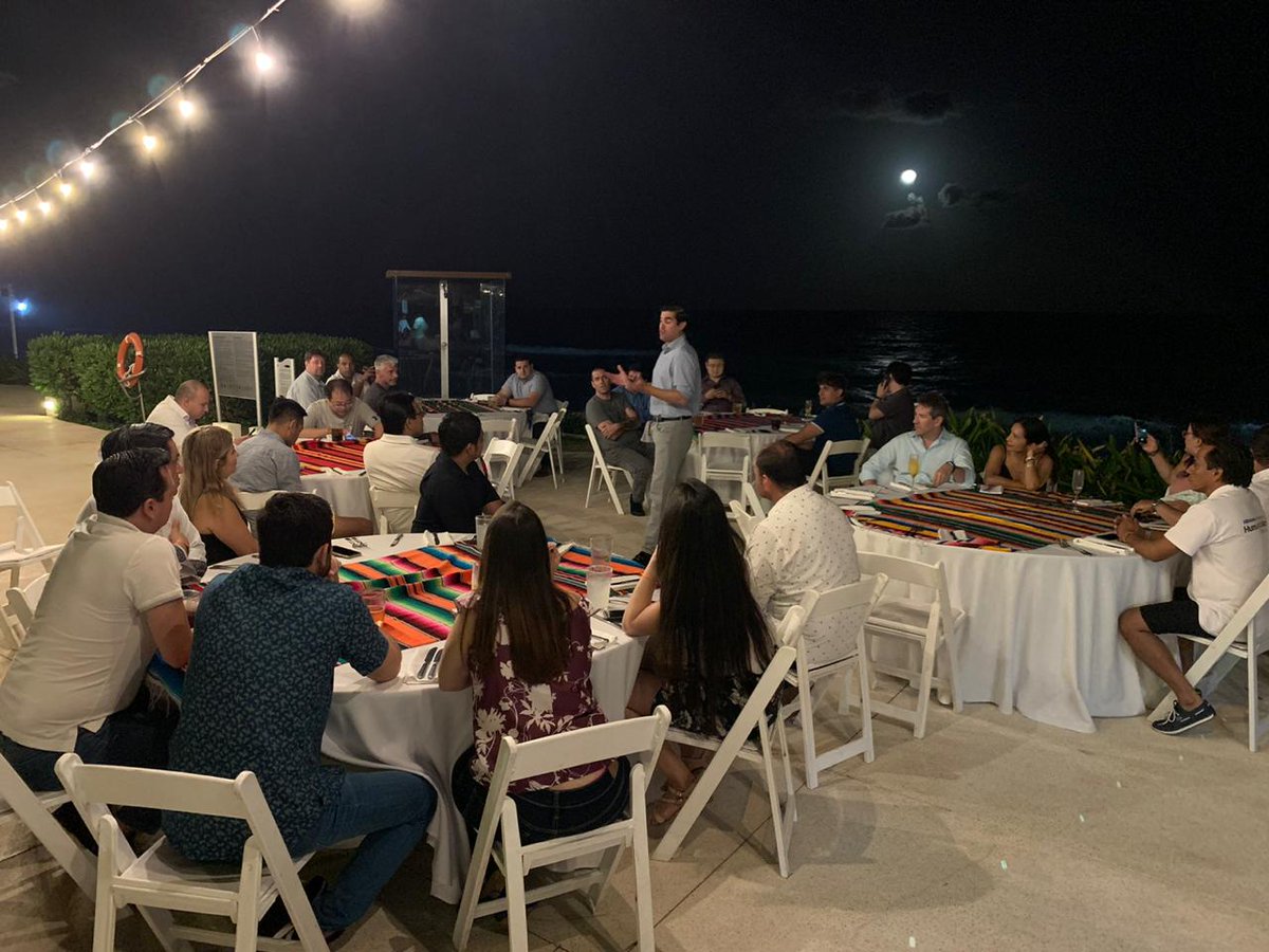 angelinablacio's tweet image. Lo que ha sido hasta ahora el Kick Off 2020 de @HillstoneLatam en Cancún. #securitythatworks #hillstonekickoffpartners2020 #intelligencesquared