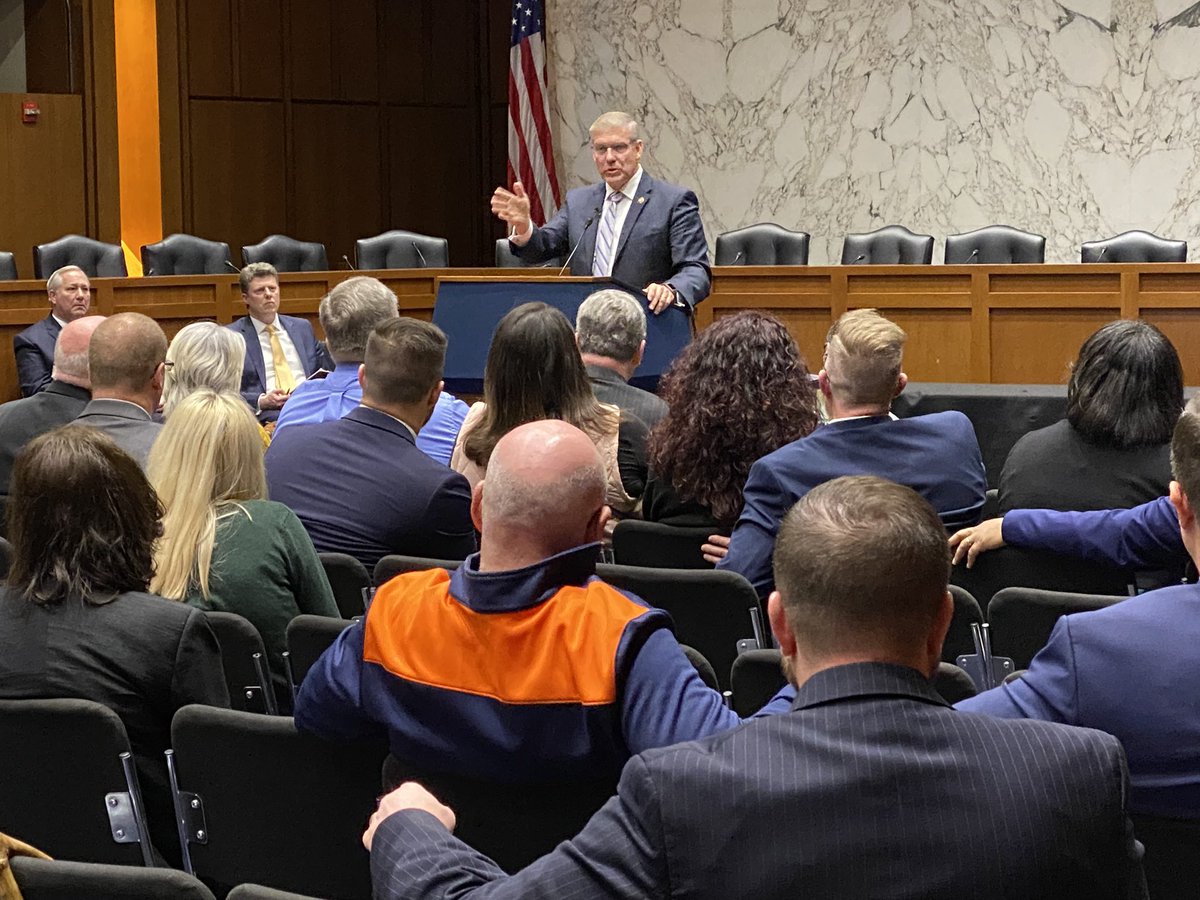 AwakeAmericaDC's tweet photo. Georgia should be proud of @RepLoudermilk! God has protected him and #CapConn20 was blessed by his investment of time in us! https://t.co/Mf8rTIqZOF