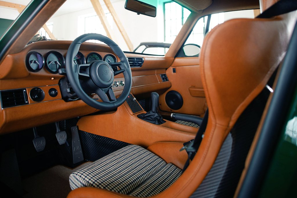 BCJr's tweet photo. My #WednesdayWant!π»β¨π
2020 #Porsche #RUF #SCR 4.0L
510hp #911HotRod Beauty!ππ―
@PorscheRetail @Porsche911UK
@PorscheSauce @oliveri_pablo
@HelenGoff @SHopemaster
@Bertieschip @vividcloudofwat
@jim_knipe @DP_Grouch @lcbernalo
@FAFBulldog @LienhardRacing ππ₯ https://t.co/SSadtLTBDX