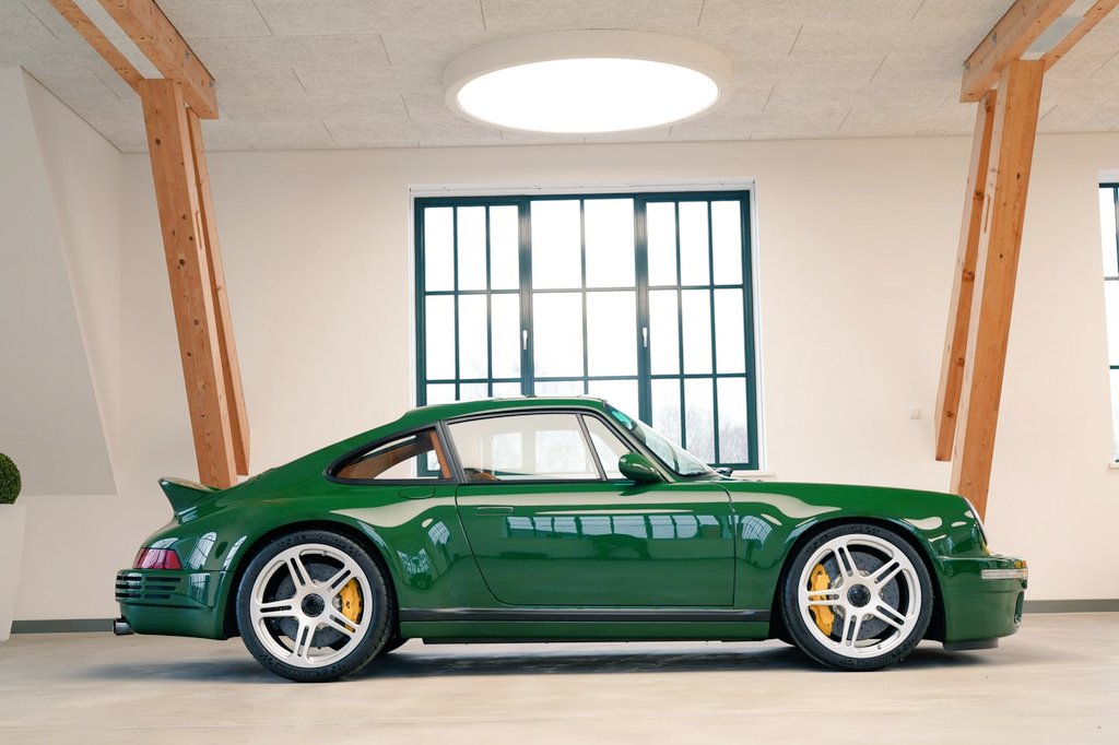 BCJr's tweet photo. My #WednesdayWant!π»β¨π
2020 #Porsche #RUF #SCR 4.0L
510hp #911HotRod Beauty!ππ―
@PorscheRetail @Porsche911UK
@PorscheSauce @oliveri_pablo
@HelenGoff @SHopemaster
@Bertieschip @vividcloudofwat
@jim_knipe @DP_Grouch @lcbernalo
@FAFBulldog @LienhardRacing ππ₯ https://t.co/SSadtLTBDX