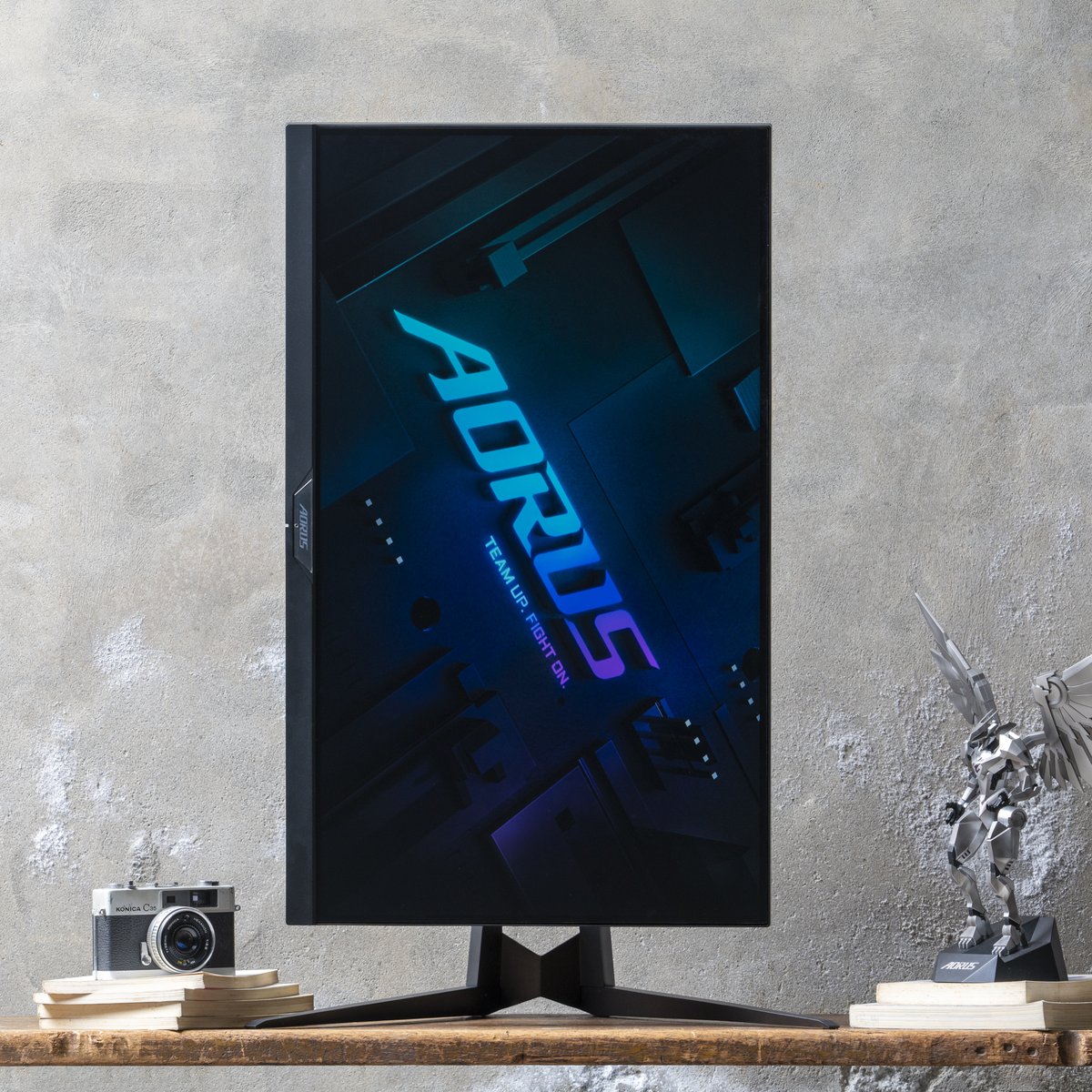 AORUS_Nordic's tweet photo. AORUS FI27Q Tactical Gaming Monitor
📺 165Hz
✅ QHD (1440P)
✅ 1ms response time
✅ AORUS Tactical features
✅ Successor to the award winning AD27QD 🥇
#monitor #gamingmonitor #tacticalmonitor #ipsmonitor #pcgaming #pcmr #pcgamingsetup #AORUS #TeamUpFightOn #GIGABYTE https://t.co/EYM18VaGjm