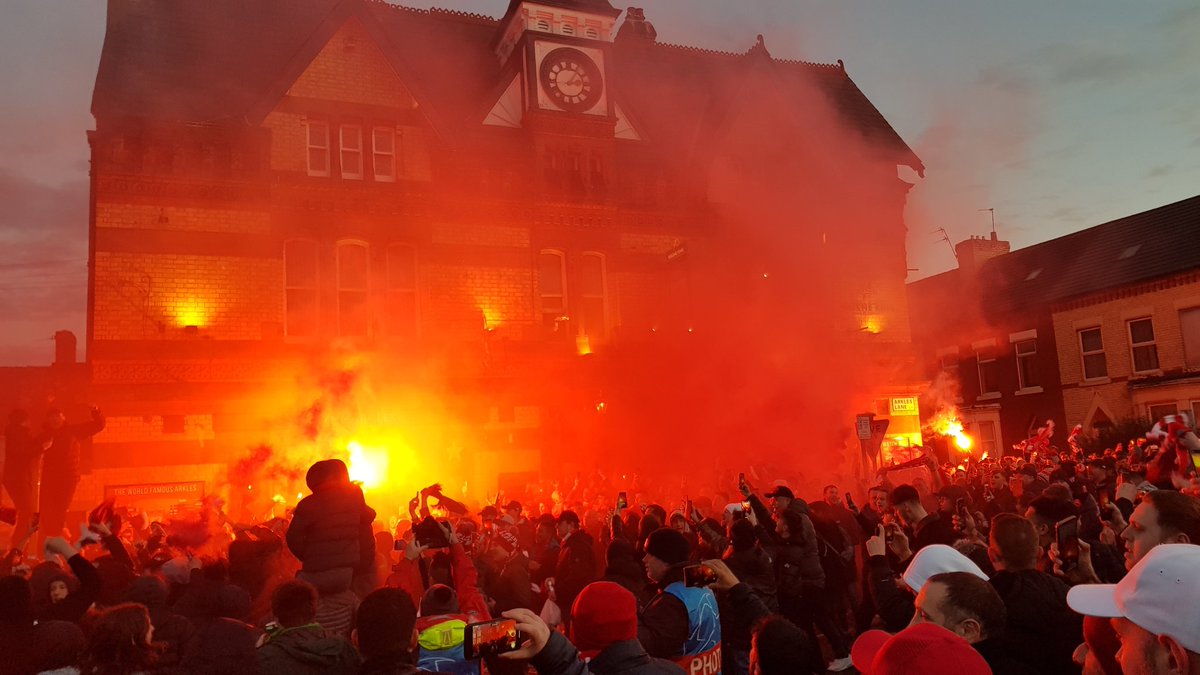 Lfclive4 tweet picture
