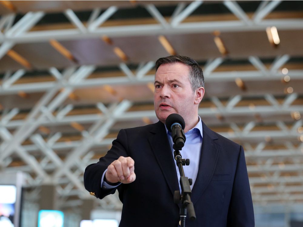 Kenney heads to Ottawa as coronavirus, oil price plunge threaten economy dlvr.it/RRhqv5