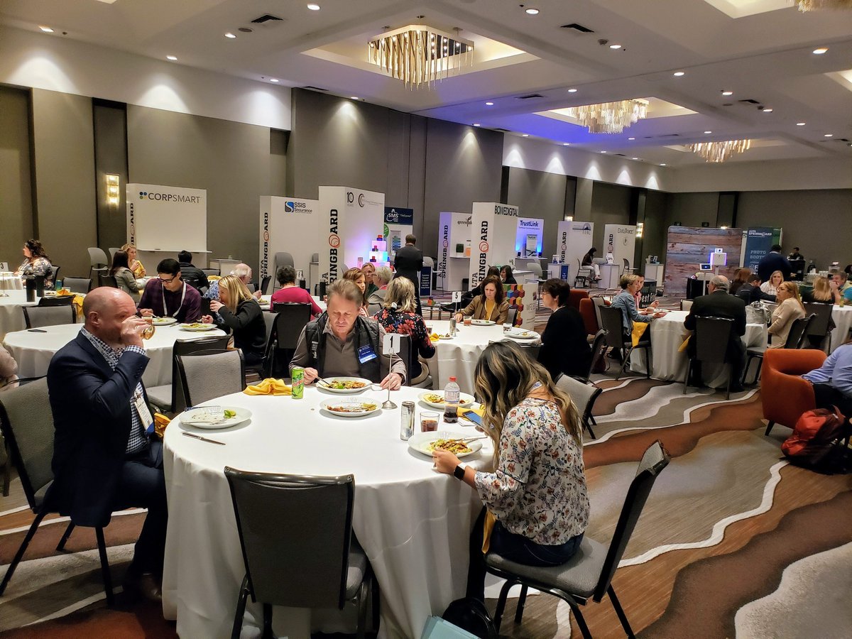 ALTAonline's tweet image. #ALTASPRINGBOARD is almost over, so grab some tacos, visit the vendors and get in those final #Braindates! #realestate #insurance #events #Denver