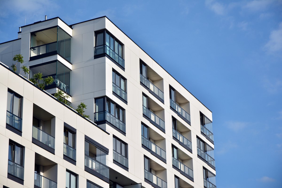 Our commercial property management team can help you market your rental property to increase income and minimize risk. We know the market, what comparable properties are renting for, and what potential renters are looking for. Contact us today for more info!