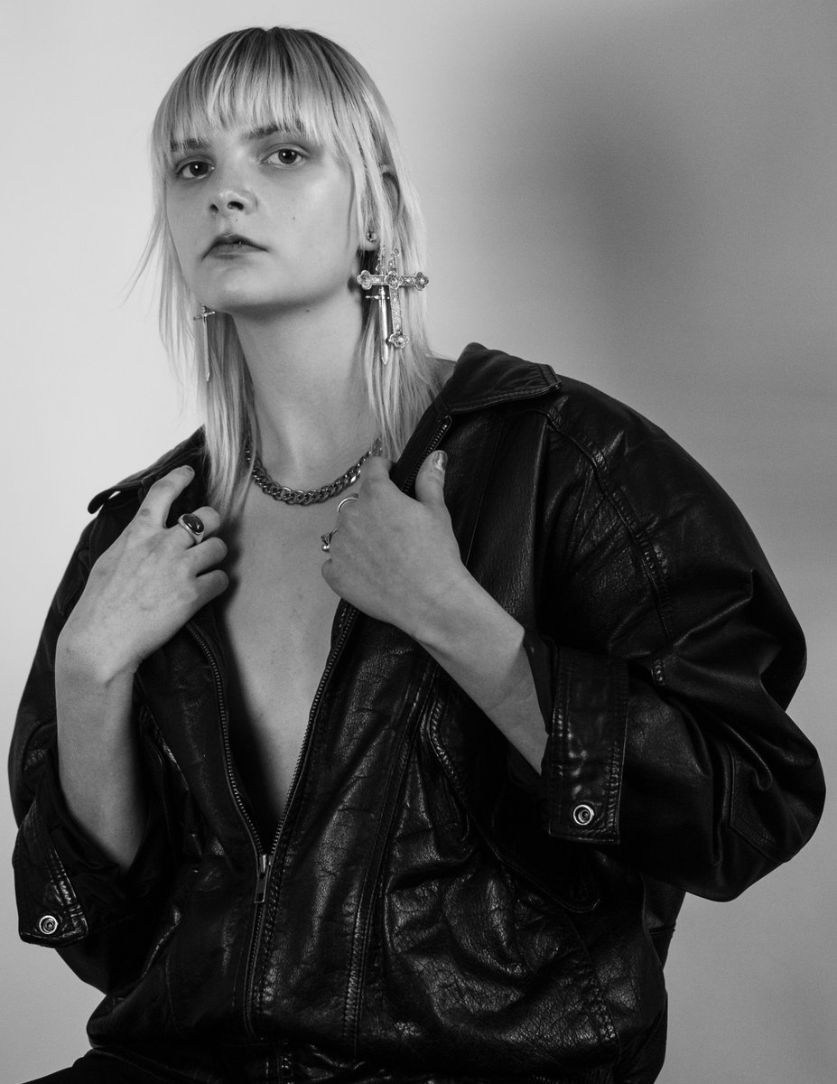 Wallflower Mgmt tweet media