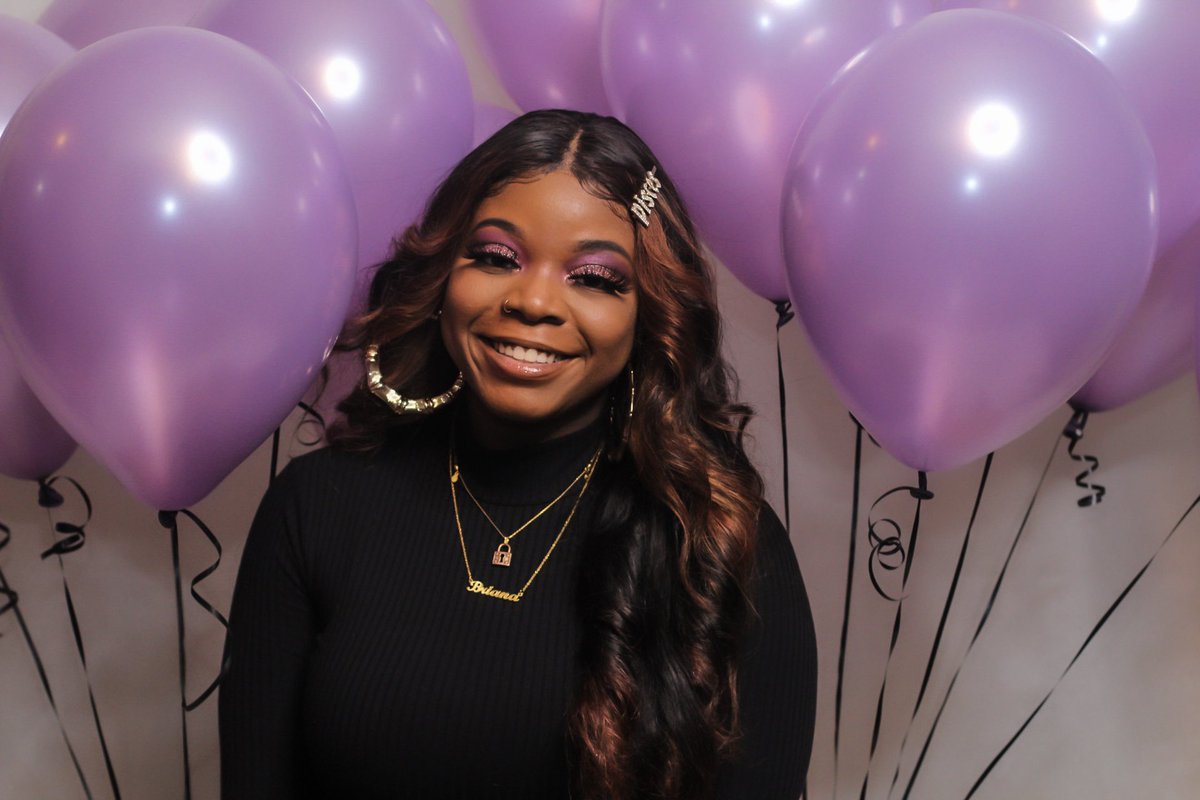 BrianaAmya's tweet image. so this is 22 🥳